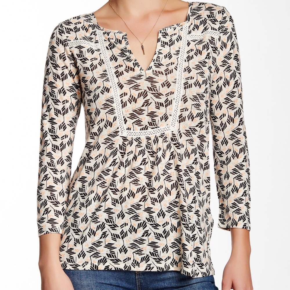Lucky Brand | Broken Arrows Linen Blend Tee Medium